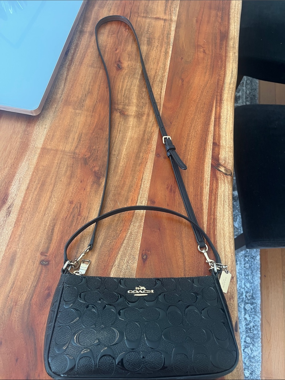 Coach Black Signature Embossed Leather Crossbody Shoulder Bag - Picture 3 of 10